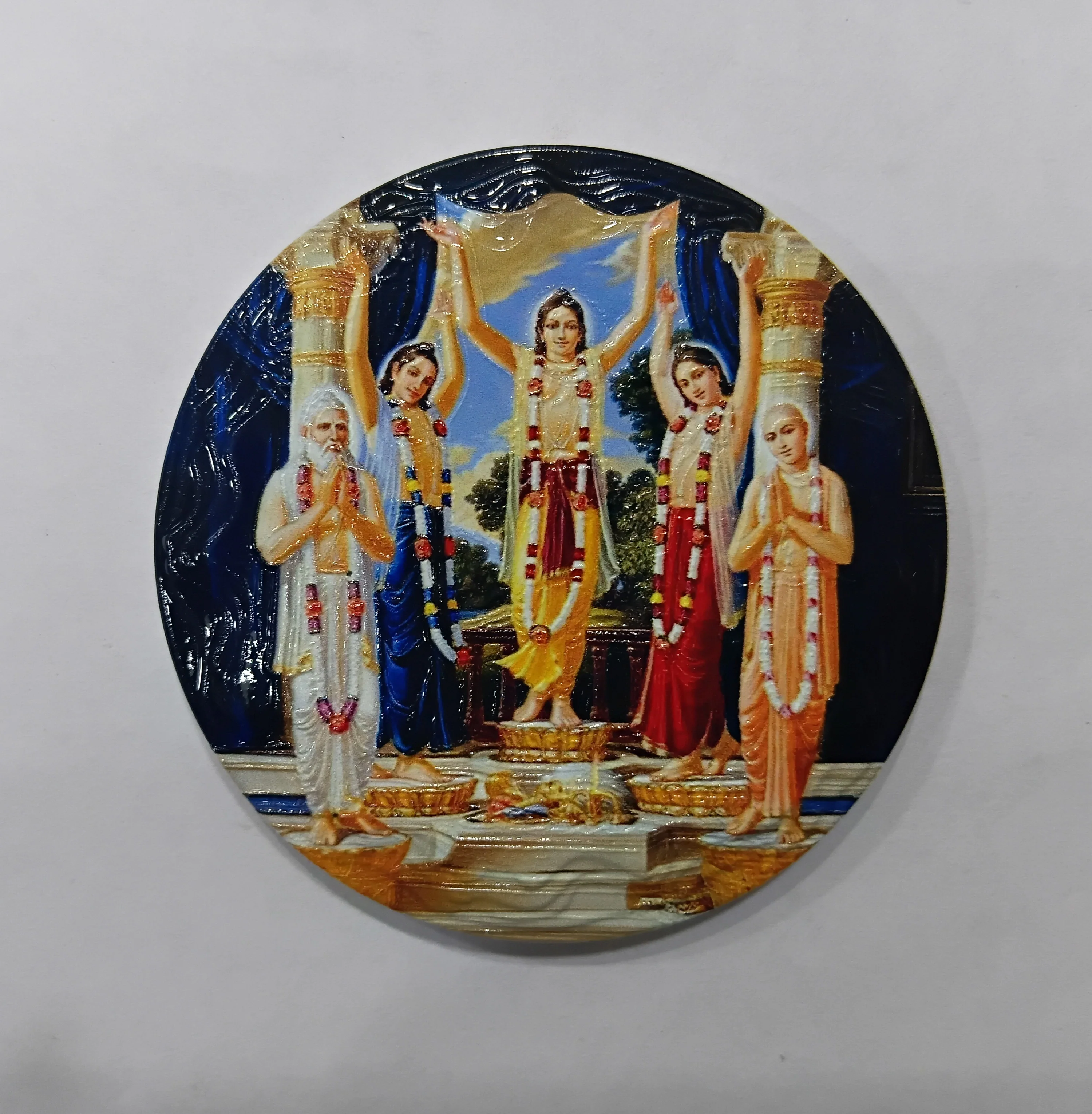 Polyresin Round Fridge Magnets - Image 10
